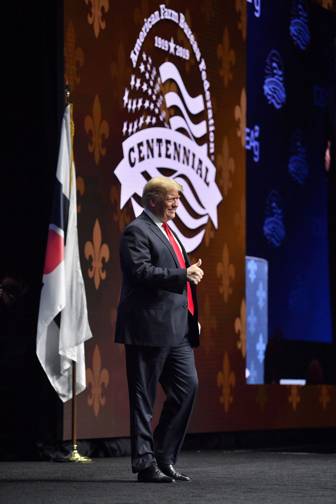 NO.trump.011519.119.JPG
